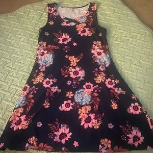Navy Mudd flowered sleeveless dress